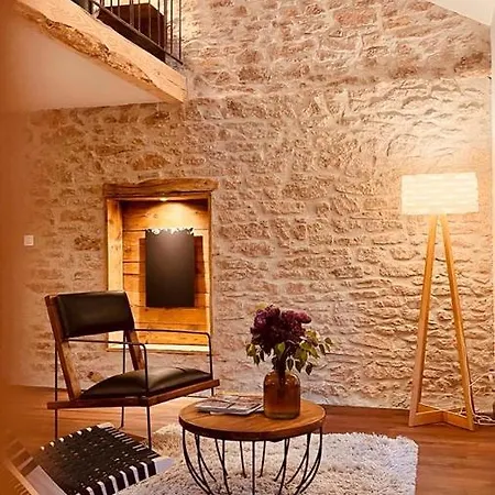 Domaine Du Pre-saint-georges Πανσιόν Taintrux